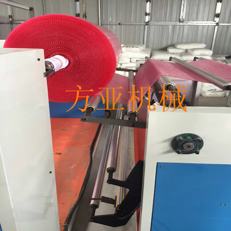 FYPE-1000型溫州方亞聚乙烯塑料氣泡膜機組